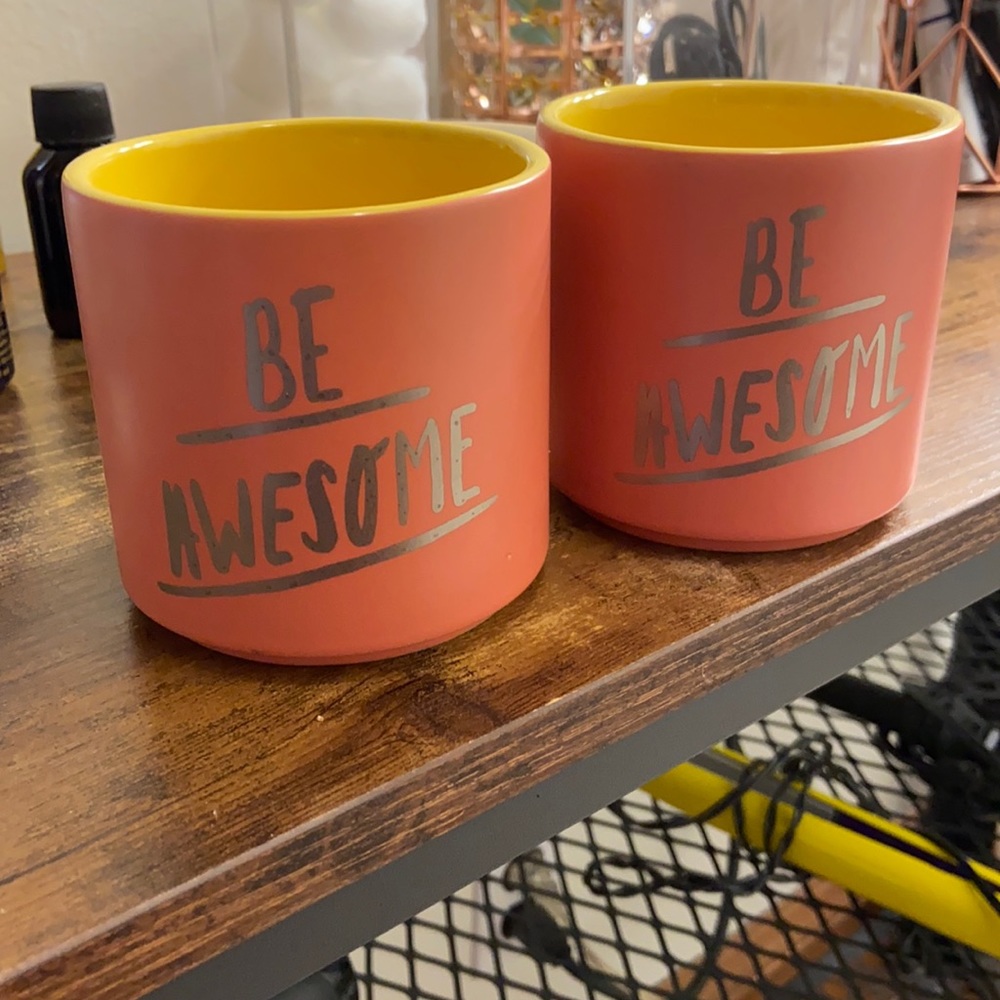 “Be Awesome” Accent Cups